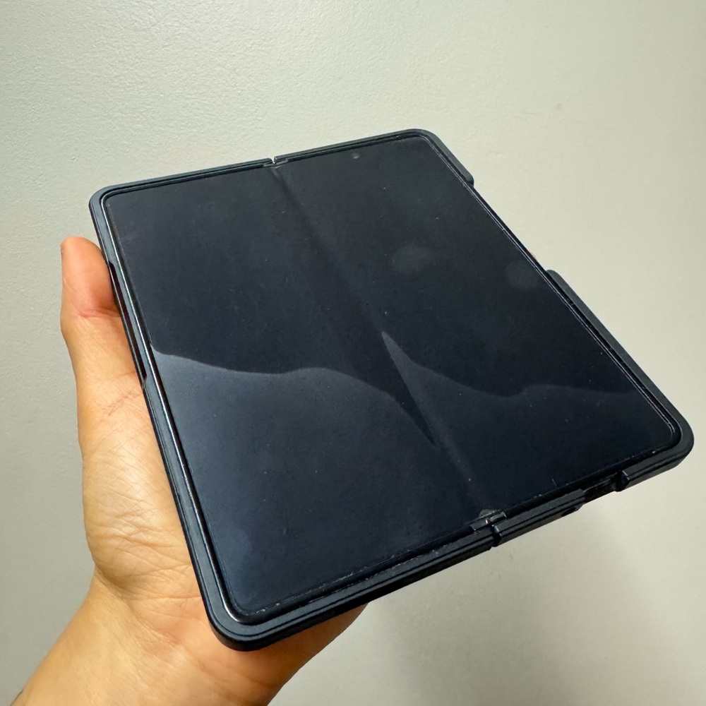 Samsung Galaxy Fold 4 phone
